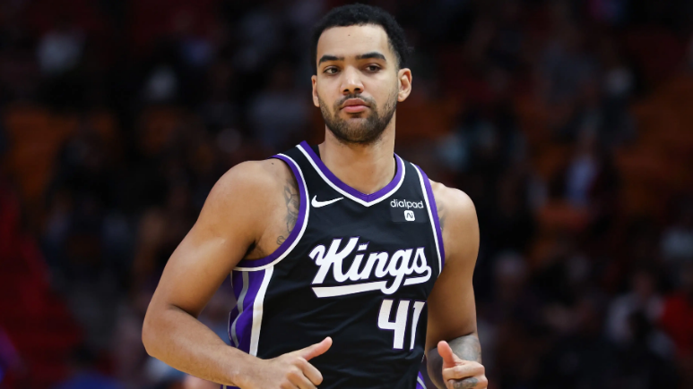 开云体育在线-1年320万美元！十年NBA老兵莱尔斯签约皇马 含NBA回归条款