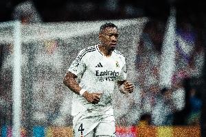 沙特想要阿拉巴和塞巴略斯，但一个想履行完合同一个只想去贝蒂斯