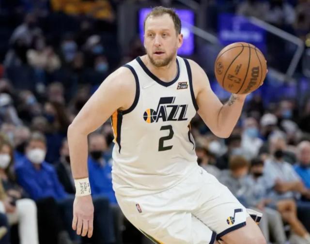 开云-英格尔斯报销打乱爵士计划 补强锋线变得难上加难